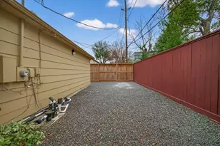 4616 Spruce St, Bellaire, TX 77401 - Photo 44
