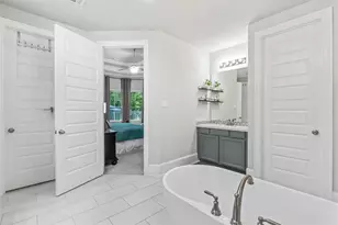 271 Bronze View Dr, Montgomery, TX 77316 - Photo 20