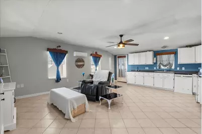 711 10th Street, Dickinson, TX 77539 - Photo 8