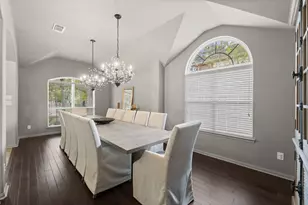 2506 Royal Highlands Ln, Conroe, TX 77304 - Photo 8