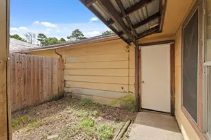 12322 Wild Pine Dr, Houston, TX 77039 - Photo 26