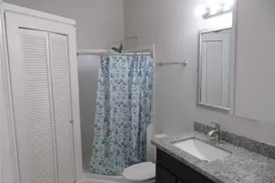 1111 N Thompson St, Conroe, TX 77301 - Photo 6