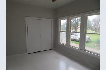 1111 N Thompson Street, Conroe, TX 77301 - Photo 10