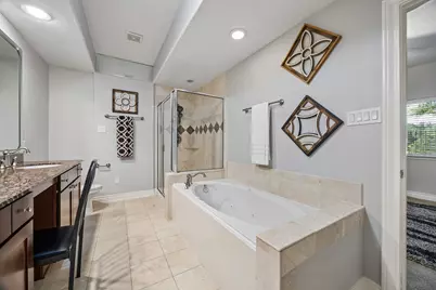 3413 Clearview Circle, Houston, TX 77025 - Photo 12