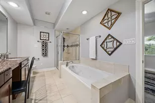 3413 Clearview Cir, Houston, TX 77025 - Photo 12