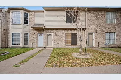 1011 Birnham Woods Boulevard, Pasadena, TX 77503 - Photo 1