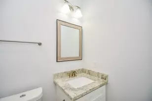 703 Link Rd, Houston, TX 77009 - Photo 24