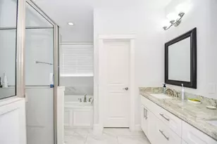 703 Link Rd, Houston, TX 77009 - Photo 18