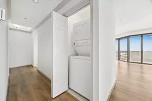 3350 McCue Rd, Houston, TX 77056 - Photo 16