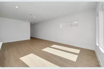 2104 Diagonal Lane, Houston, TX 77051 - Photo 12