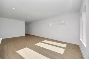 2104 Diagonal Ln, Houston, TX 77051 - Photo 12