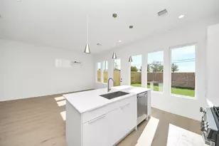 2104 Diagonal Ln, Houston, TX 77051 - Photo 8