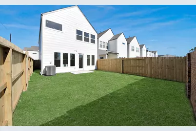 2104 Diagonal Lane, Houston, TX 77051 - Photo 36