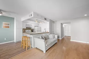 3220 69th St, Galveston, TX 77551 - Photo 8