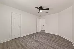 9519 Moorberry Ln, Houston, TX 77080 - Photo 34