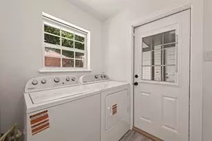 9519 Moorberry Ln, Houston, TX 77080 - Photo 22