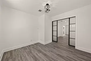 9519 Moorberry Ln, Houston, TX 77080 - Photo 10