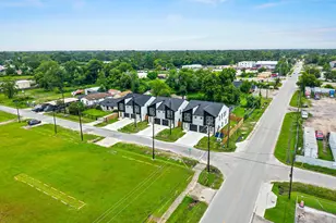 8445 Furray A/B Rd, Houston, TX 77028 - Photo 28