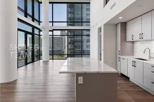 808 Crawford St, Houston, TX 77010 - Photo 2