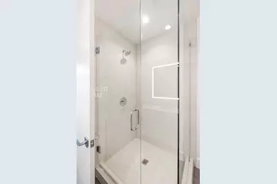 808 Crawford St #4114, Houston, TX 77010 - Photo 16