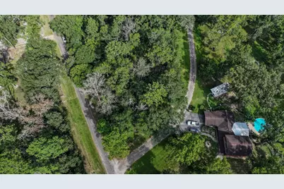 1 Cherry Laurel Ln, New Caney, TX 77357 - Photo 2