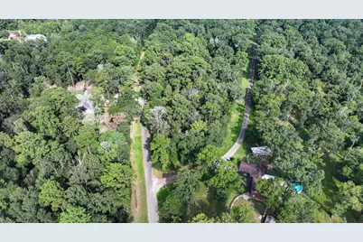 1 Cherry Laurel Ln, New Caney, TX 77357 - Photo 12