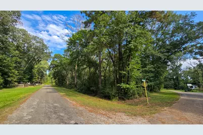 1 Cherry Laurel Ln, New Caney, TX 77357 - Photo 1