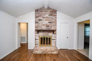 12022 Scottsdale Dr, Meadows Place, TX 77477 - Photo 10