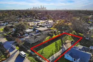 3705 Love St, Houston, TX 77026 - Photo 1