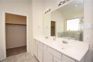 9431 Summer River Dr, Richmond, TX 77406 - Photo 12