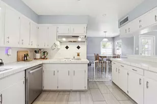 5602 W Bellfort St, Houston, TX 77035 - Photo 4