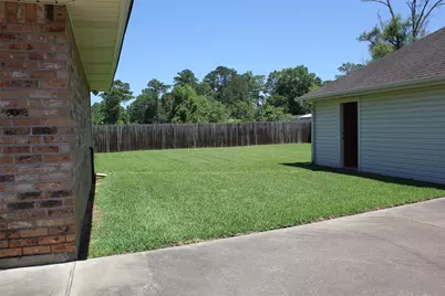 108 Greenleaf Drive, Lumberton, TX 77657 - Photo 12