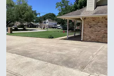 108 Greenleaf Drive, Lumberton, TX 77657 - Photo 6