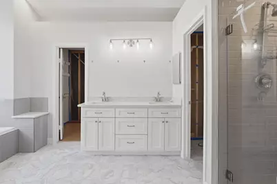 18 Hawkseye Place, The Woodlands, TX 77381 - Photo 16