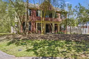 18 Hawkseye Pl, The Woodlands, TX 77381 - Photo 2