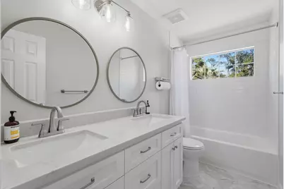 18 Hawkseye Place, The Woodlands, TX 77381 - Photo 22