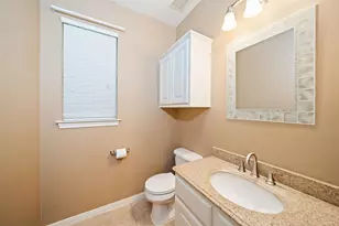 10 Dove Trace Cir, The Woodlands, TX 77382 - Photo 8