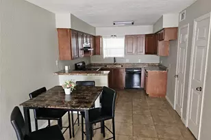 1502 Oleander Dr, La Marque, TX 77568 - Photo 4