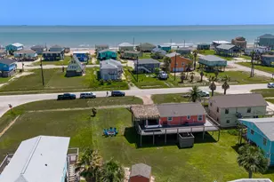 610 Surf Dr, Surfside Beach, TX 77541 - Photo 28