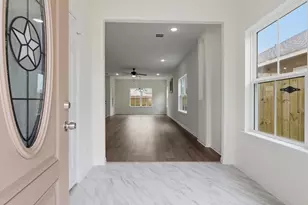 2807 Pne Est Ln, Houston, TX 77014 - Photo 6
