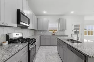 2807 Pne Est Ln, Houston, TX 77014 - Photo 14