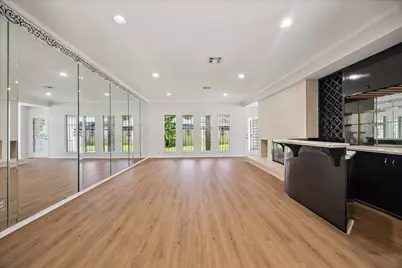 7618 Bankside Drive, Houston, TX 77071 - Photo 2