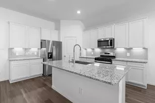 544 Newcomb Holw Dr, Conroe, TX 77304 - Photo 6