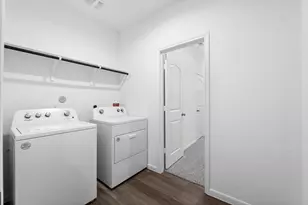 544 Newcomb Holw Dr, Conroe, TX 77304 - Photo 20