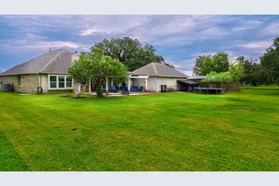 838 Lone Star Trail, Angleton, TX 77515 - Photo 38