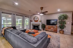 838 Lone Star Trail, Angleton, TX 77515 - Photo 10