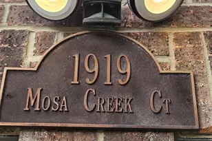 1919 Mosa Creek Ct, Houston, TX 77017 - Photo 4