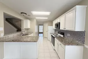 16438 Redbud Berry Ln, Cypress, TX 77433 - Photo 10