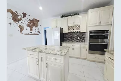 9726 New Kent Drive, Sugar Land, TX 77498 - Photo 8