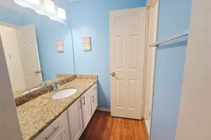 9726 New Kent Dr, Sugar Land, TX 77498 - Photo 20